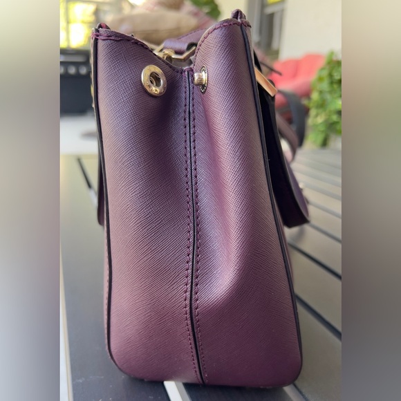 Kate Spade Burgundy Shoulder Cross Body Purse Bag Used Authentic - Picture 4 of 14